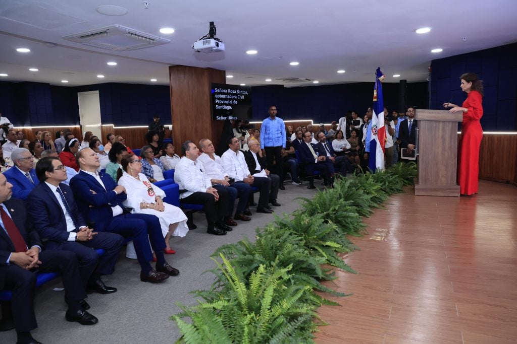 raquel-pena-inaugura-unidad-de-oncologia-en-santiago-con-inversion-de-rd$10-millones