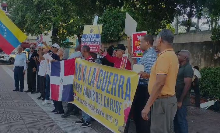 protestan-por-decision-de-ceder-espacio-aereo-a-eeuu.