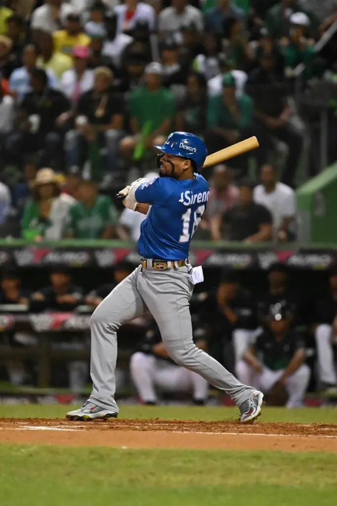 gustavo-nunez,-escribio-su-nombre-en-el-club-de-los-400-hits-de-lidom