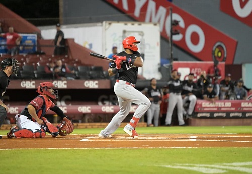 leones-remontan-en-sfm-para-mantener-invicto