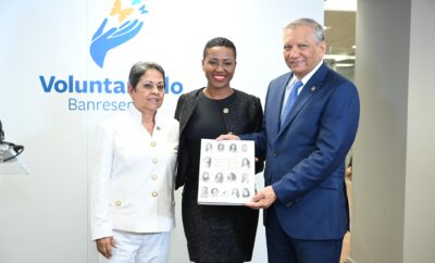 voluntariado-banreservas-pone-en-circulacion-en-madrid-el-libro-historias-de-vida-y-buena-voluntad-dominicana-en-espana