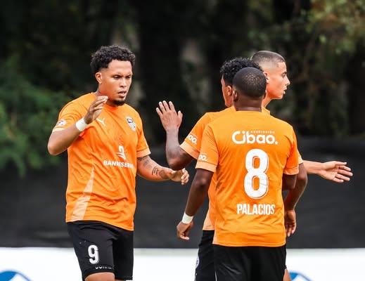cibao-fc-triunfa-y-asalta-la-cima-de-la-liguilla-con-gol-de-correa