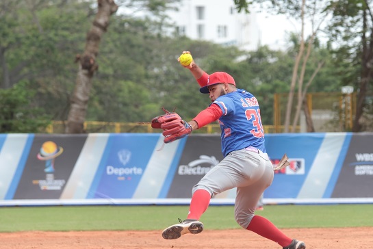 republica-dominicana-derrota-al-campeon-argentina-y-consolida-su-liderazgo-regional