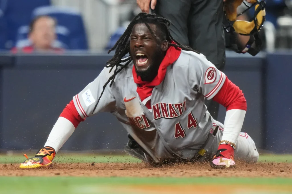 mlb:-rojos-remontan,-gigantes-respiran-y-rockies-siguen-sorprendiendo