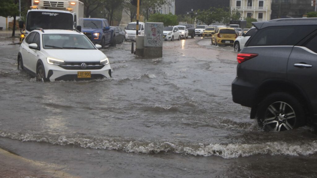 coe-ratifica-nivel-de-alerta-amarilla-en-varias-provincias-de-rd