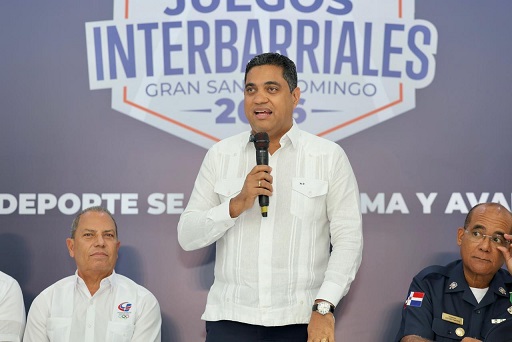 ministro-cruz-anuncia-juegos-interbarriales-de-baloncesto-en-el-gran-santo-domingo