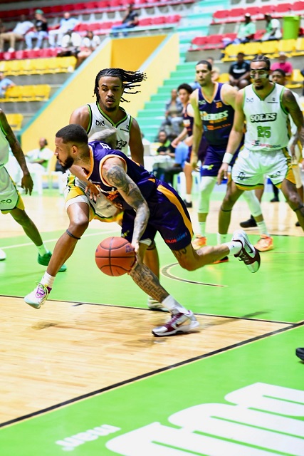 lnb:-heroes-de-moca-supera-a-los-soles.