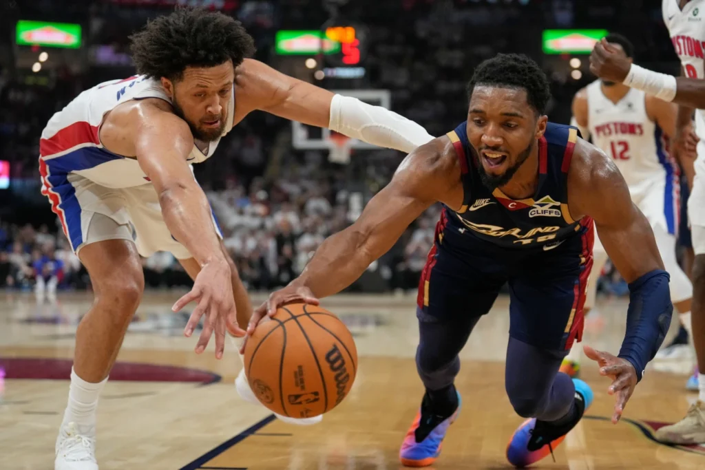 mitchell-brilla-con-43-puntos-y-los-cavs-empatan-la-serie-ante-detroit
