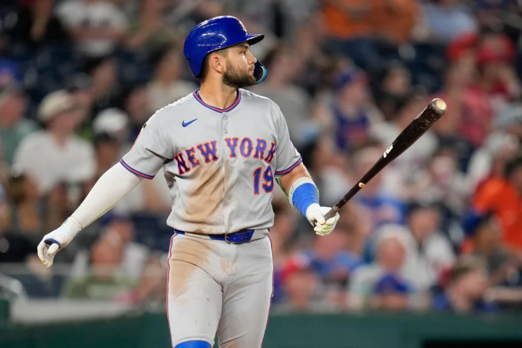 mets-y-yankees-rugen-en-grande:-nueva-york-celebra-doble-triunfo-con-drama-y-poder