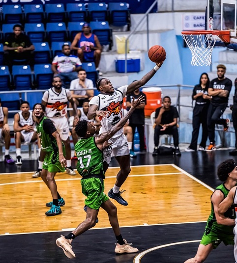 reales-olfatean-la-clasificacion-al-doblegar-a-los-soles