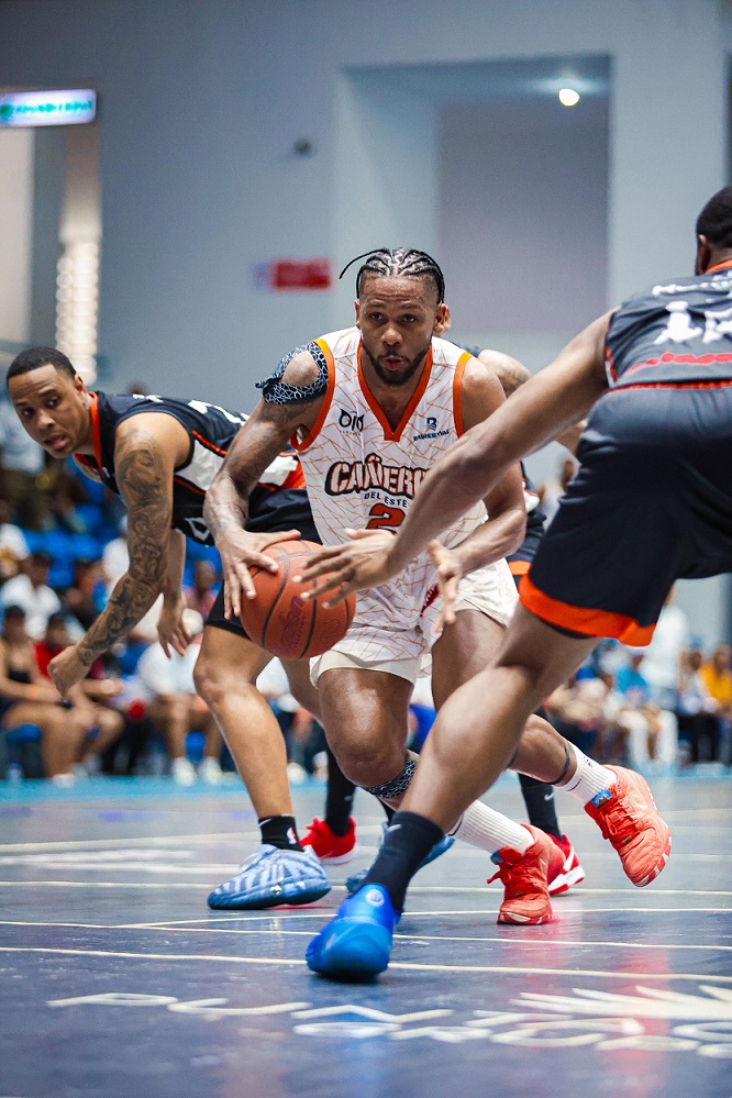 colome-anoto-39-puntos-y-dio-a-caneros-el-avance-a-semifinales