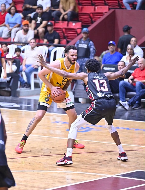 metros-y-gigantes-inician-este-miercoles-la-final-de-la-lnb